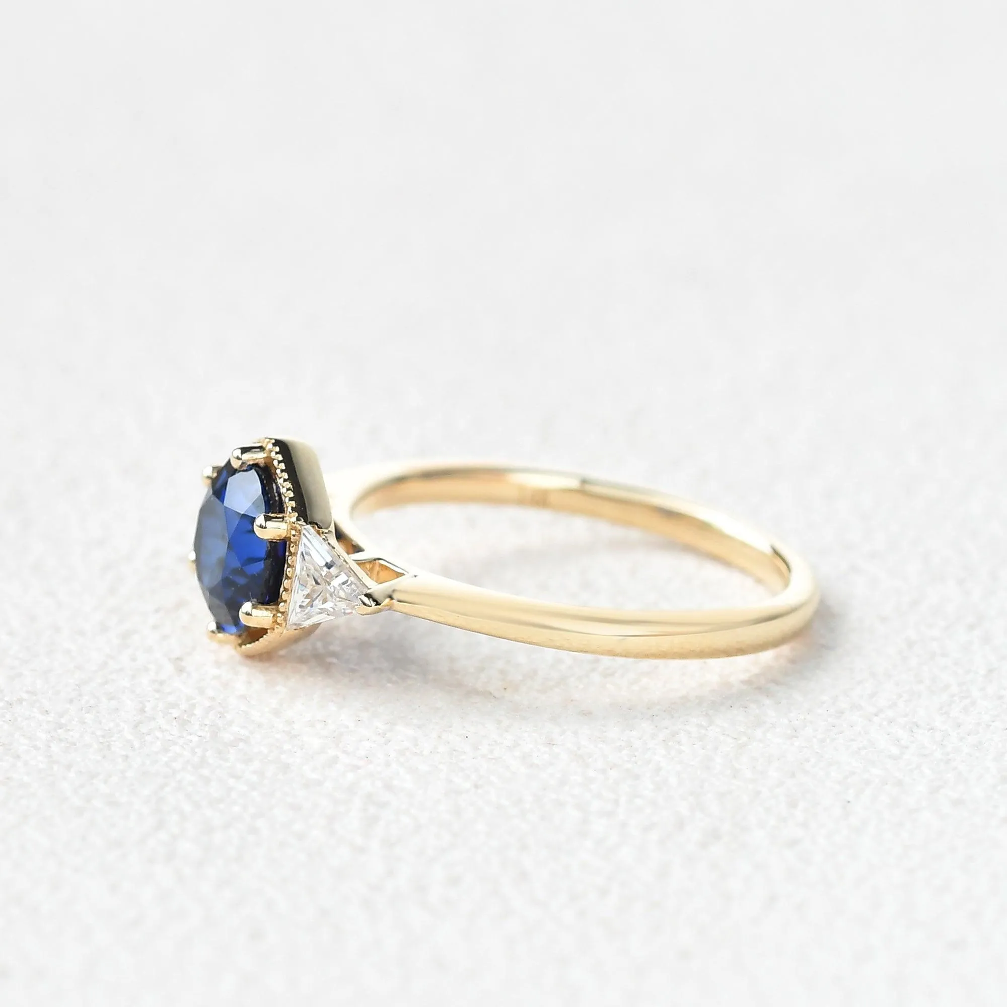 1.5ct Round Cut Sapphire Geometric Ring