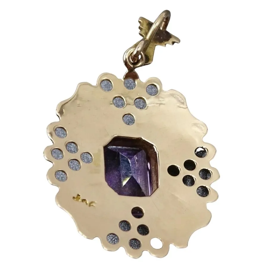 9ct Yellow Gold Amethyst Engraved Pendant