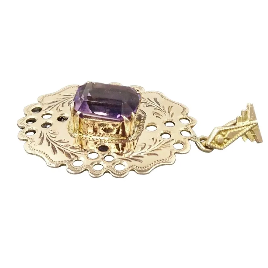 9ct Yellow Gold Amethyst Engraved Pendant