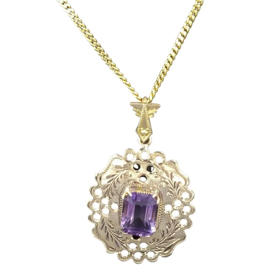 9ct Yellow Gold Amethyst Engraved Pendant