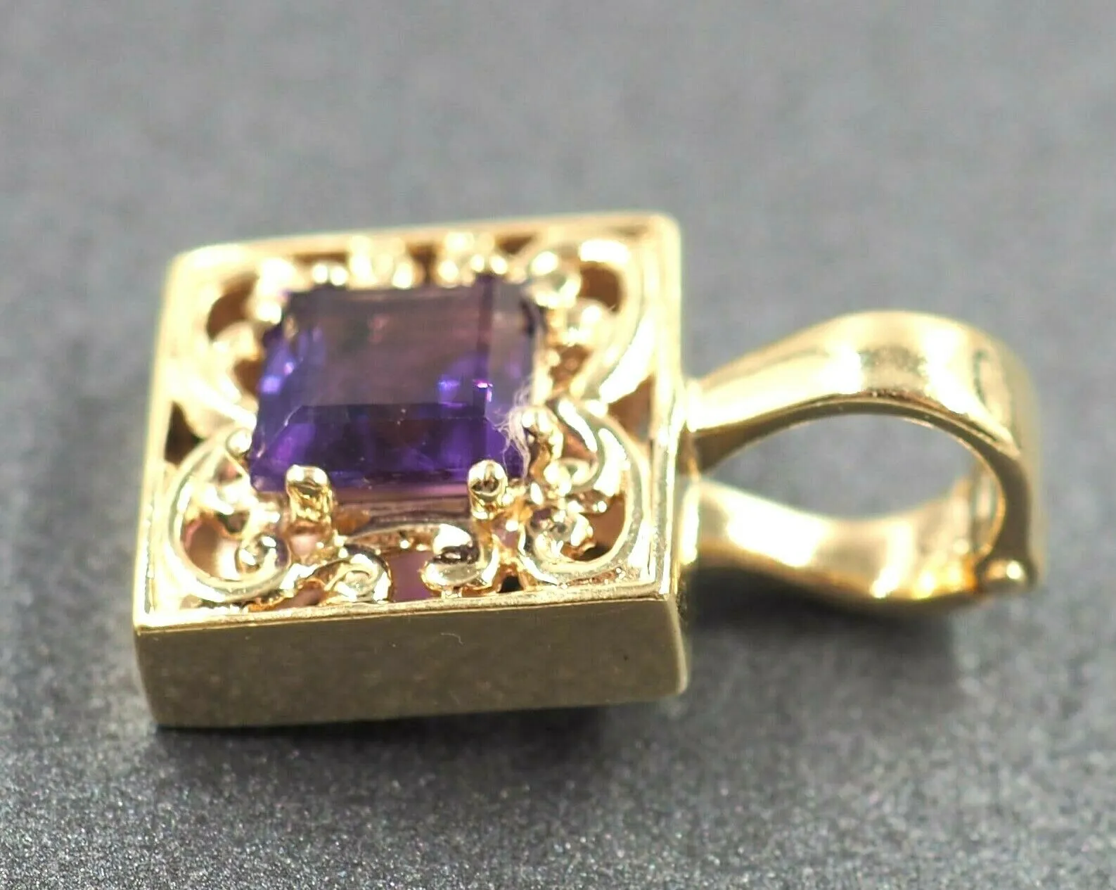 9ct Yelow Gold Amethyst Enhancer Pendant