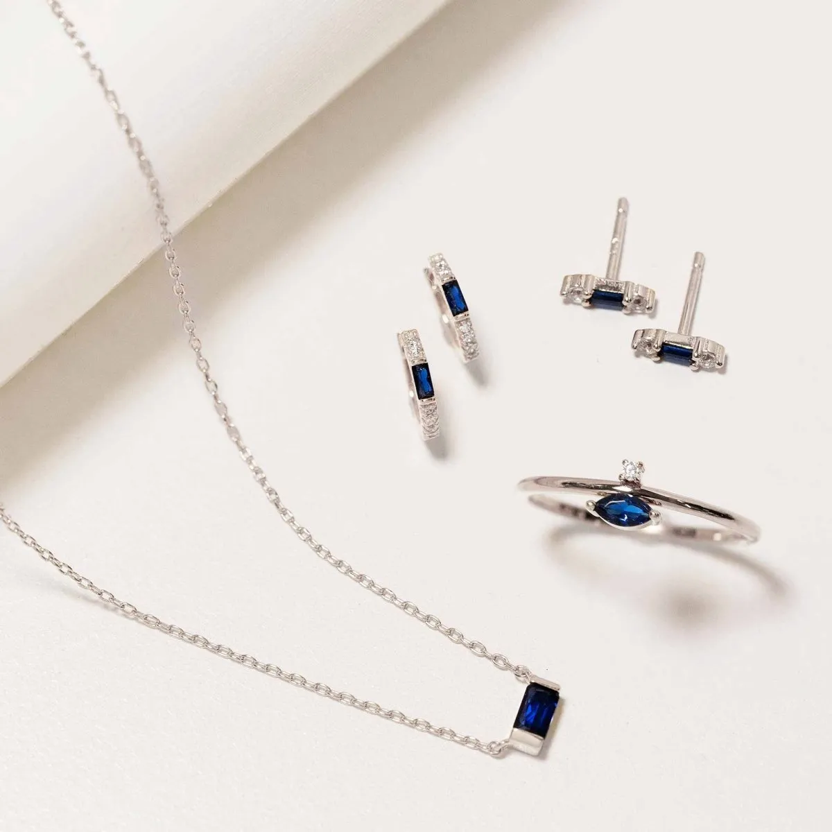 Baguette Gemstone Necklace Blue Sapphire