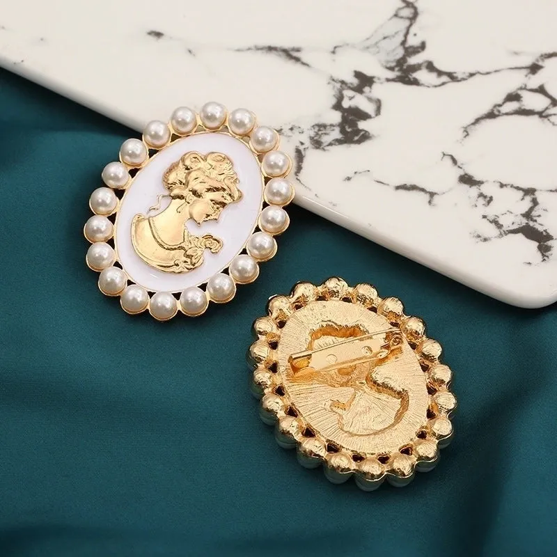 Fashion Pin Portrait Alloy Enamel Artificial Pearls Unisex Brooches