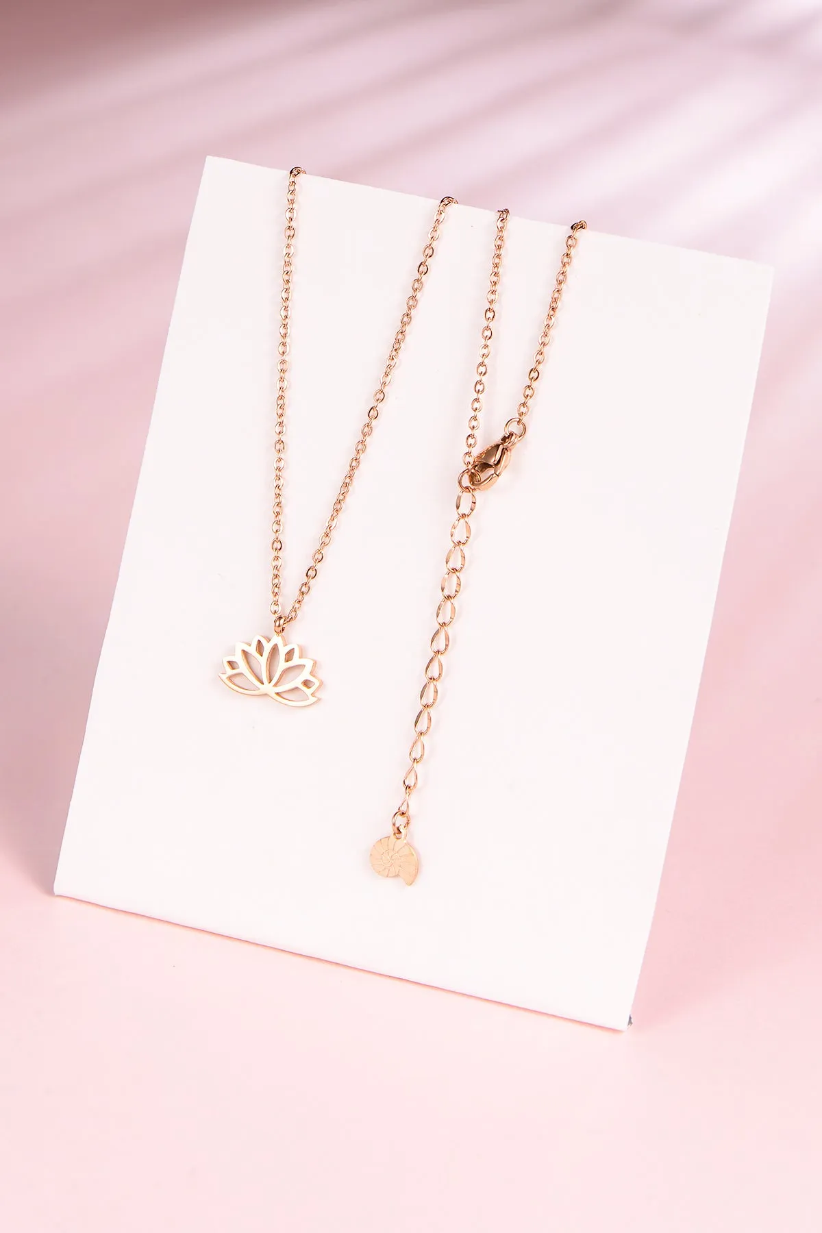 Lotus Pendant Necklace Rose Gold