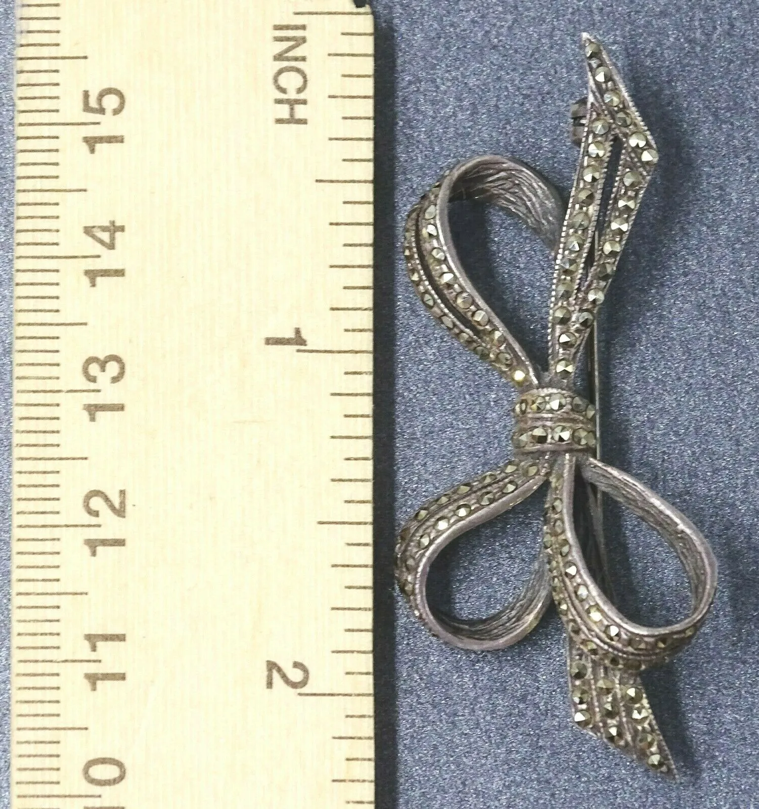 Marcasite Bow 925 Sterling Silver Brooch