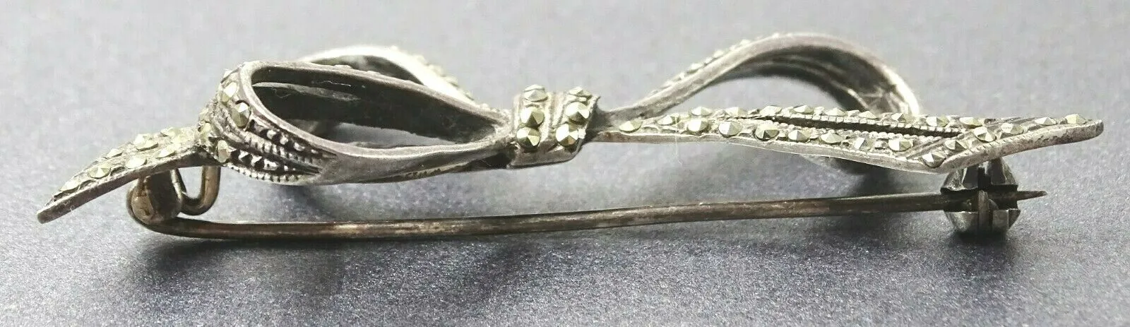 Marcasite Bow 925 Sterling Silver Brooch