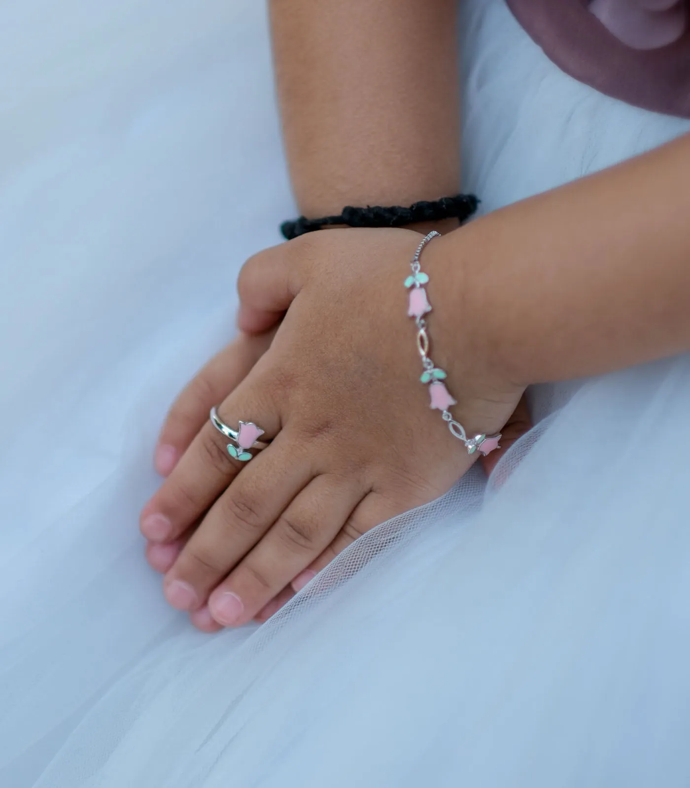 Rose Finger Ring (Silver)