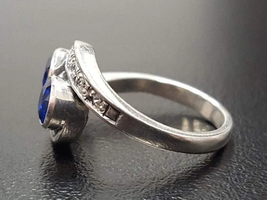 Sapphire Vintage Ring - Two Stone Ring - Blue Bezel Ring