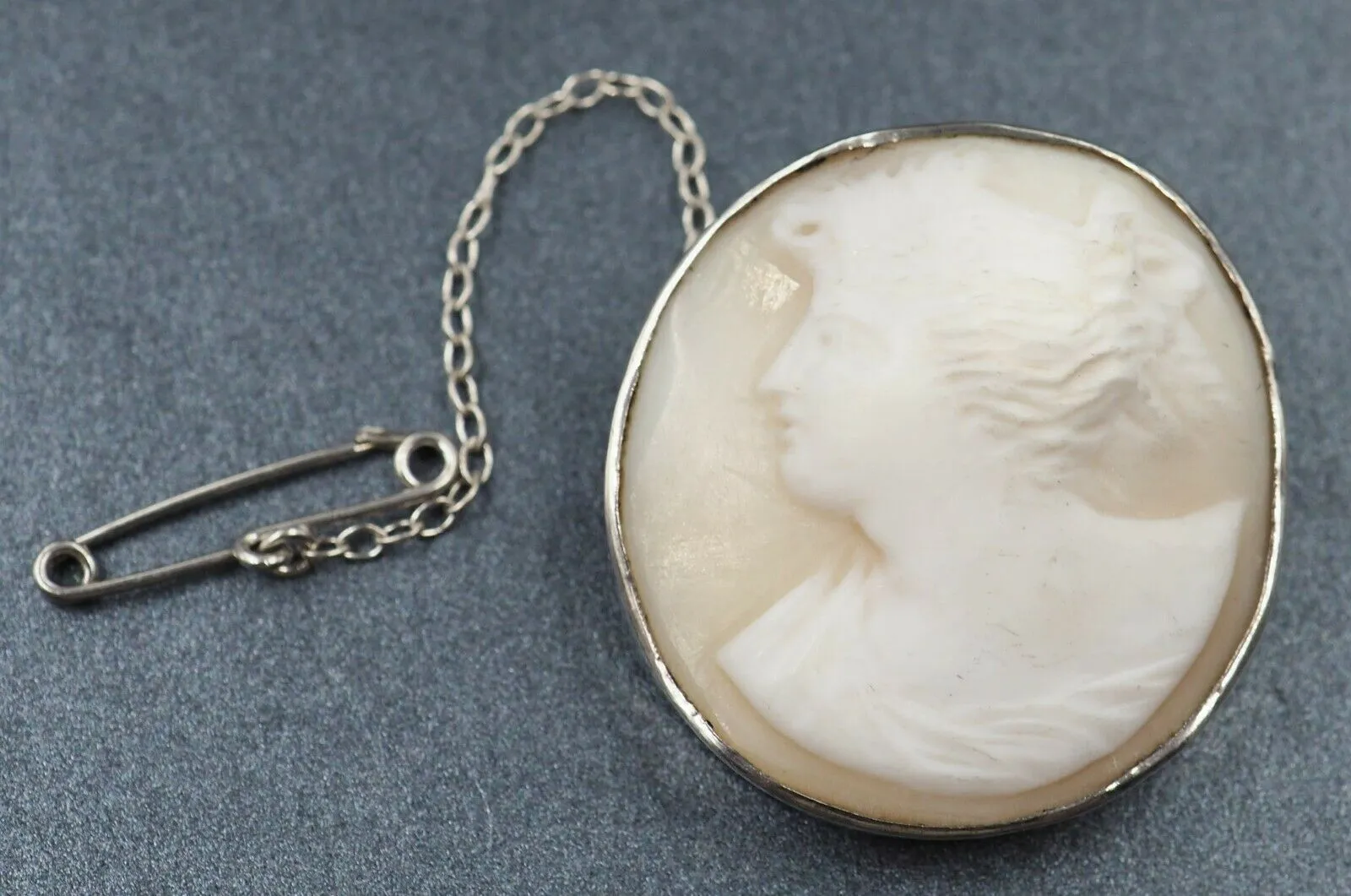 Shell Cameo Sterling Silver Brooch with Safety Chain