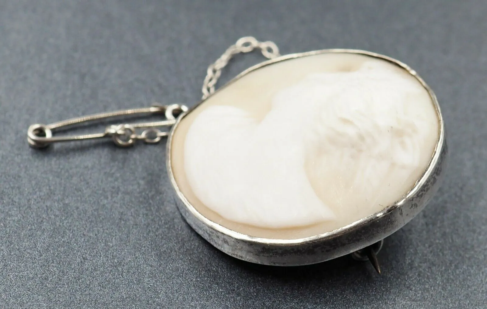 Shell Cameo Sterling Silver Brooch with Safety Chain