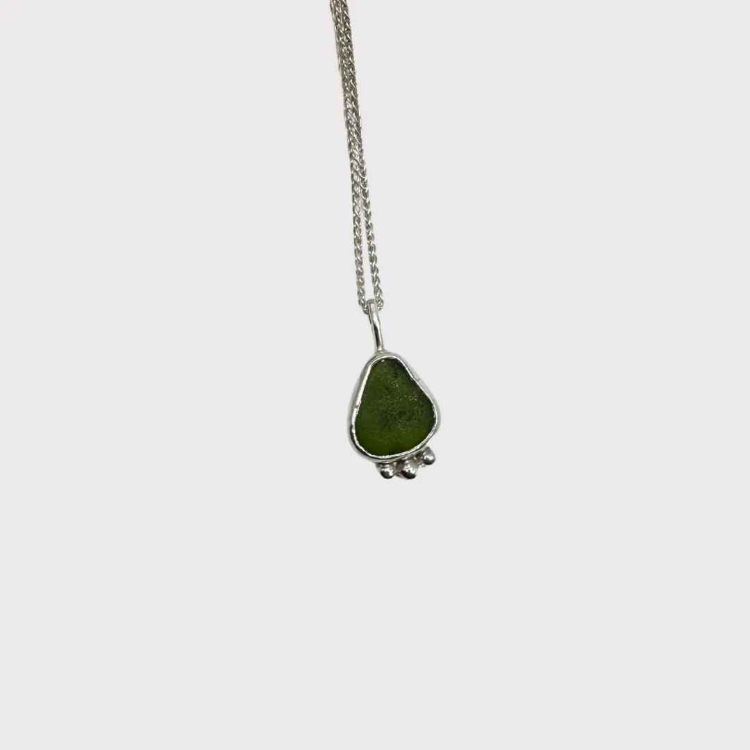 Sterling Silver & Seaglass Pendant in Green