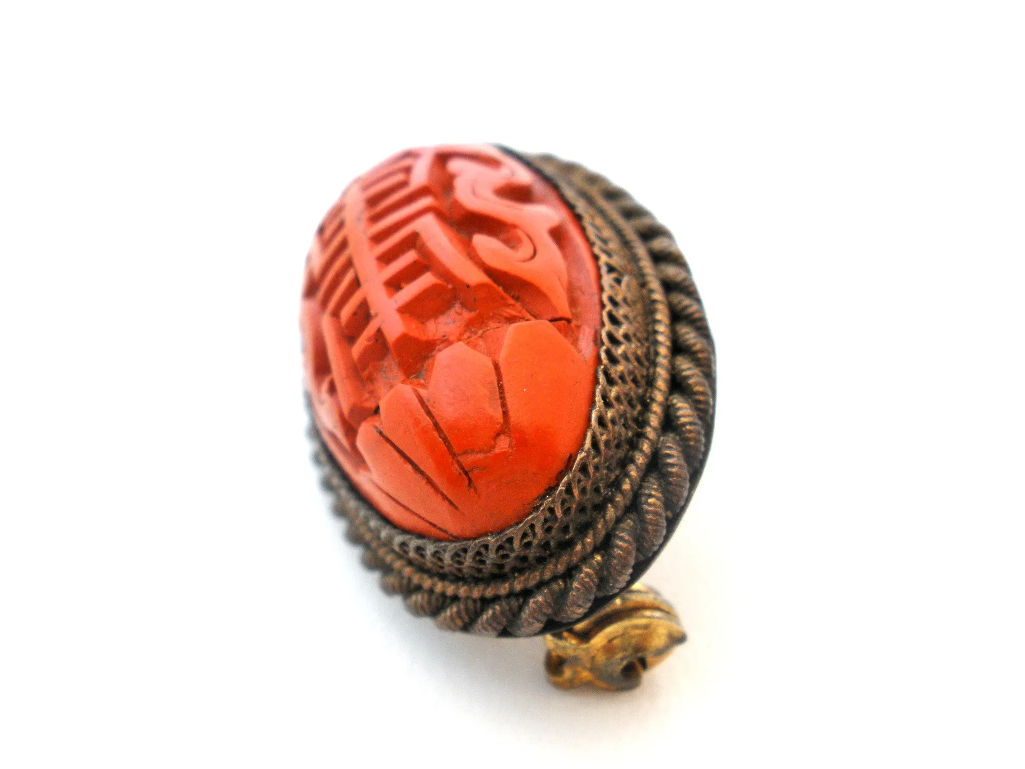 Vintage Chinese Export Cinnabar Brooch Pin