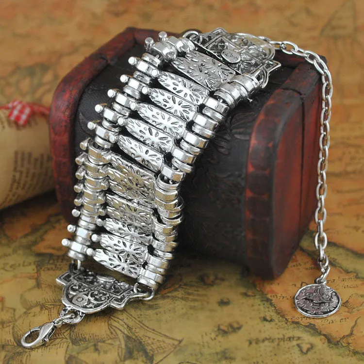 Vintage Tibetan Silver Plated Jewelry Gypsy Coin Carving Bracelets Retro Gold And Silver Plated Bracelets Hand Jewelry Gifts