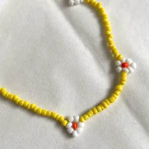 Yellow Daisy Bead Necklace